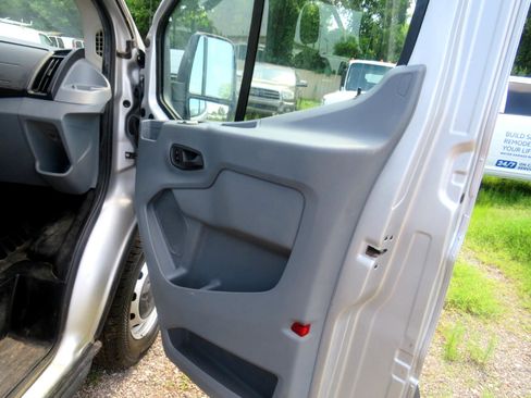 Used 2016 Ford Transit 350 XL image 16