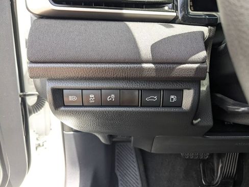 Used 2025 Toyota Camry LE FWD image 22