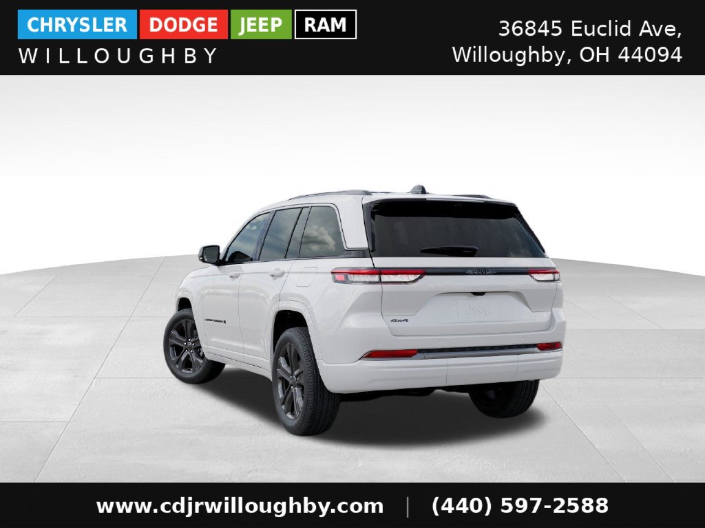 New 2027 Jeep Grand Cherokee Limited AWD/4WD image 3