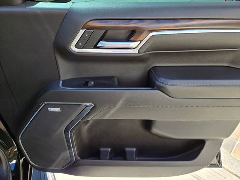 Used 2022 GMC Sierra 1500 SLT w/ SLT Premium Plus Package image 22