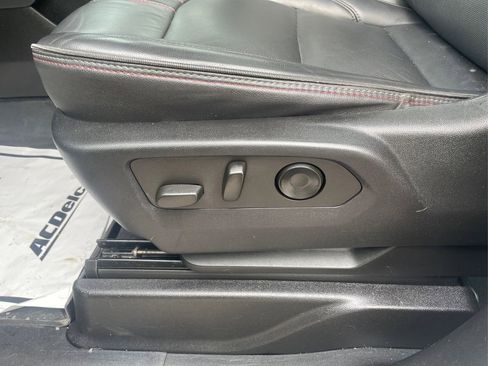 Used 2021 Chevrolet Tahoe RST image 37