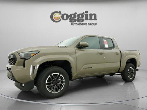 New 2026 Toyota Tacoma TRD Sport AWD/4WD image 2