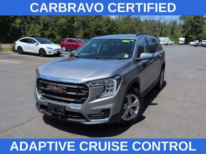 Used 2024 GMC Terrain SLE w/ Driver Convenience Package