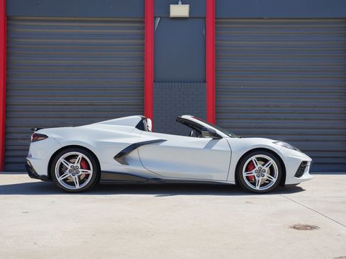 Used 2023 Chevrolet Corvette Stingray Preferred Conv w/ 2LT image 8
