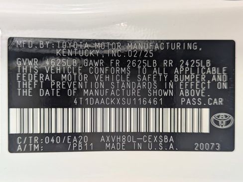 Used 2025 Toyota Camry SE image 27