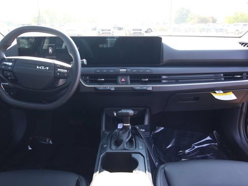 New 2026 Kia K4 EX FWD image 39