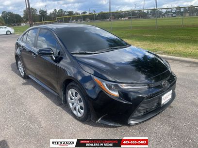 Used 2025 Toyota Corolla LE