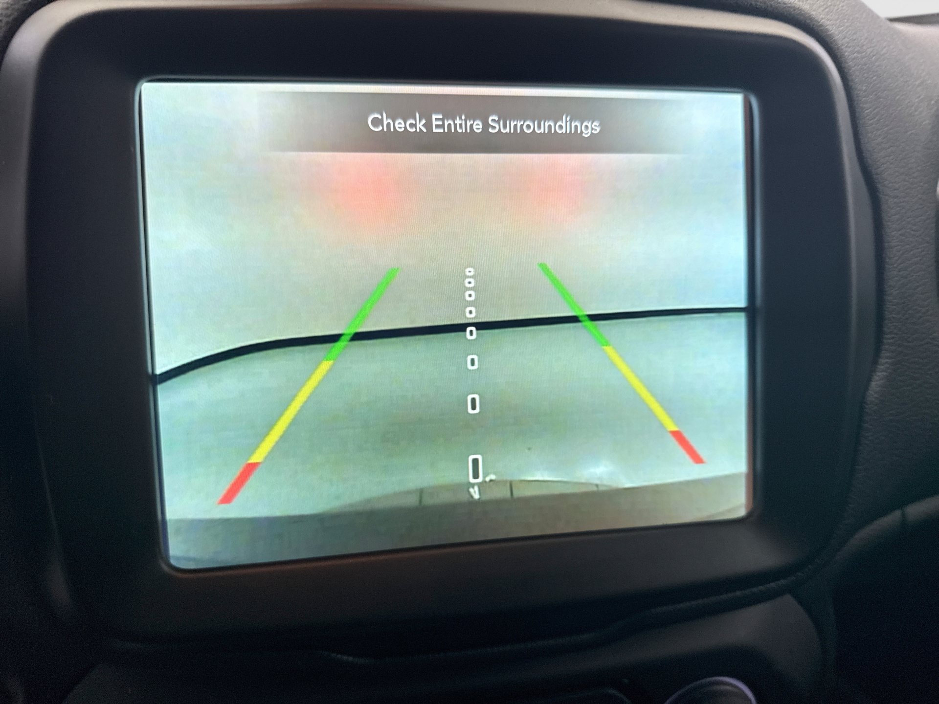 Used 2022 Jeep Renegade Latitude AWD/4WD image 16