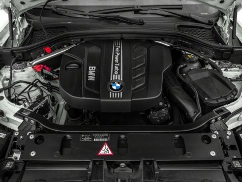 Used 2017 BMW X3 xDrive28i image 17