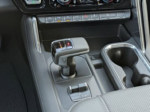 New 2026 GMC Sierra 1500 Denali image 13