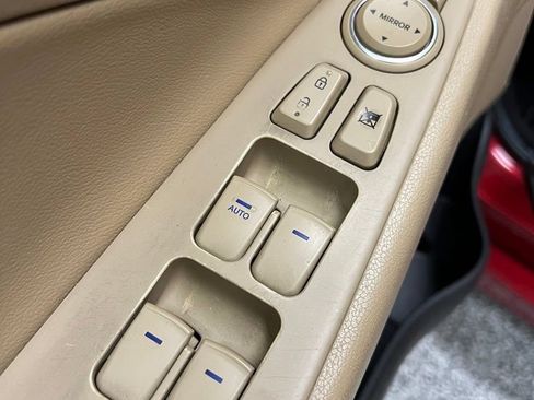 Used 2012 Hyundai Sonata Limited w/ Navigation Pkg FWD image 38