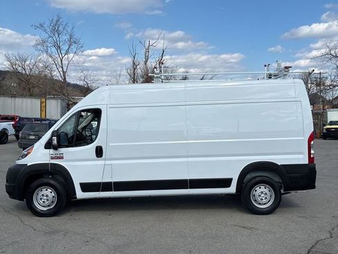 Used 2021 RAM ProMaster 2500 image 2
