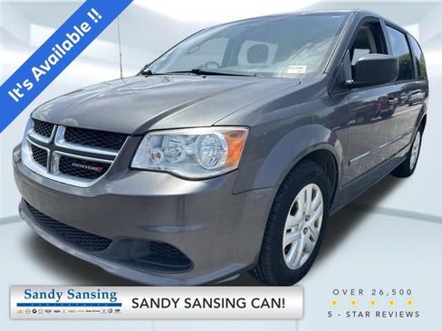 Used 2016 Dodge Grand Caravan American Value Package FWD image 1