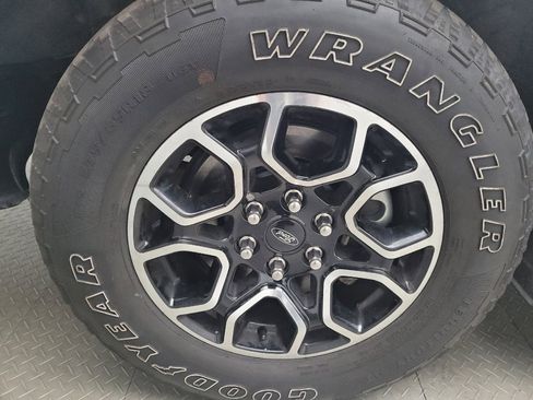 Used 2013 Ford F150 FX4 w/ Luxury Equipment Group AWD/4WD image 31