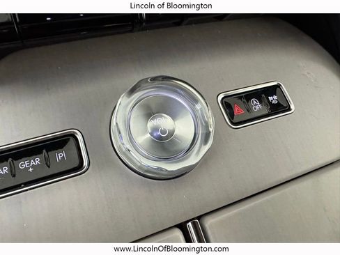 New 2025 Lincoln Navigator L Reserve w/ Jet Appearance Package image 65