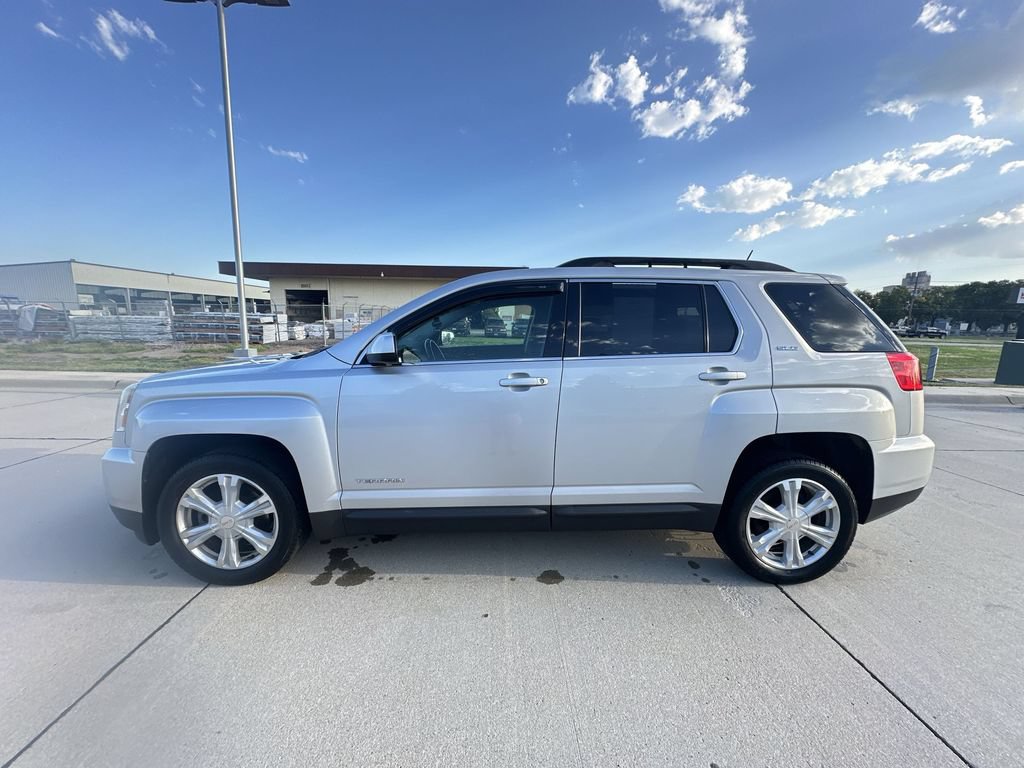 Certified 2017 GMC Terrain SLE w/ Convenience Package FWD image 11