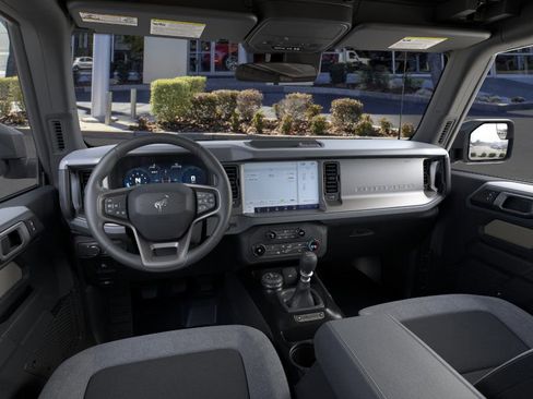 New 2026 Ford Bronco 2-Door AWD/4WD image 9