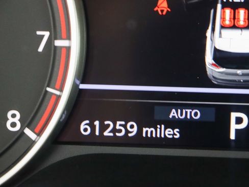 Used 2023 Nissan Rogue SV image 16