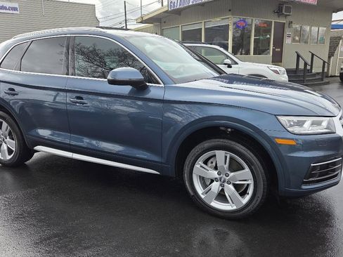 Used 2018 Audi Q5 2.0T Premium Plus w/ Premium Plus Package image 6