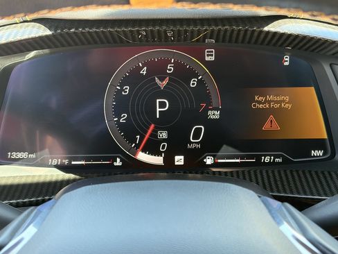 Used 2021 Chevrolet Corvette Stingray Preferred Conv w/ Z51 Performance Package RWD image 19
