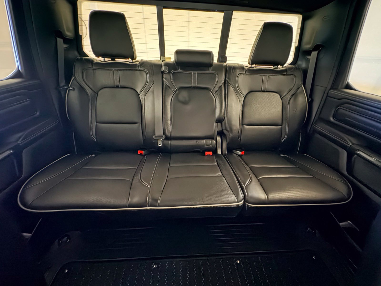 Used 2023 RAM 1500 Limited AWD/4WD image 29