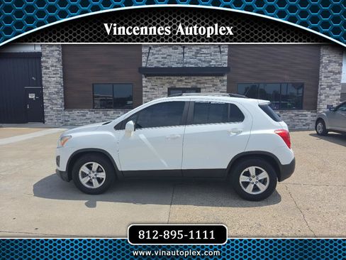 Used 2016 Chevrolet Trax LT FWD image 1