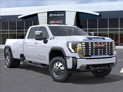 New 2026 GMC Sierra 3500 Denali image 7
