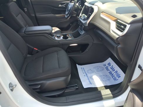 Certified 2023 GMC Acadia SLE w/ Driver Convenience Package AWD/4WD image 26