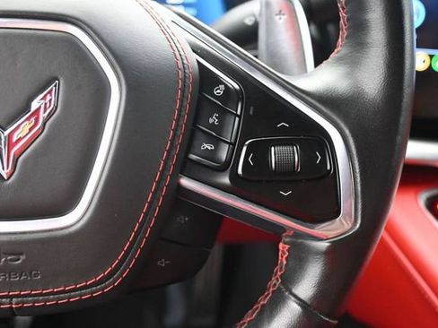 Used 2022 Chevrolet Corvette Stingray Premium Cpe w/ Z51 Performance Package RWD image 9