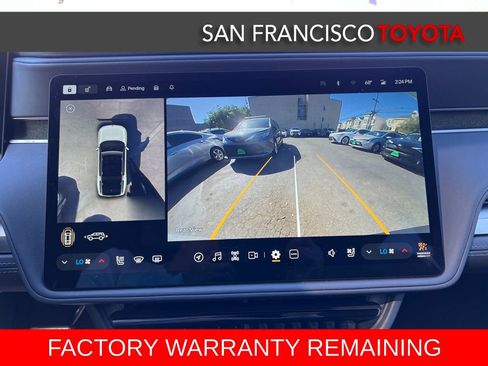 Used 2024 Rivian R1S Adventure image 29