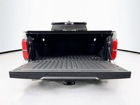 Used 2024 Toyota Tacoma TRD Off-Road w/ TRD Off Road Premium Package AWD/4WD image 37