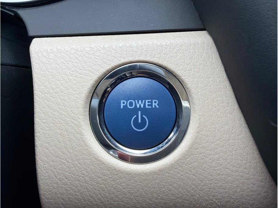 Used 2022 Toyota Camry LE FWD image 20