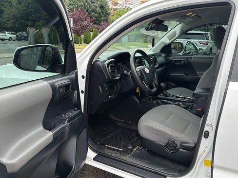 Used 2019 Toyota Tacoma SR w/ SR Convenience Package AWD/4WD image 22
