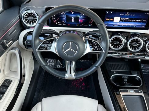 Certified 2025 Mercedes-Benz CLA 250 image 16