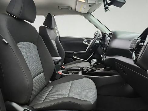 Used 2023 Kia Soul S FWD image 26