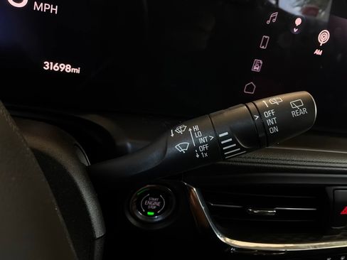 Used 2025 Buick Encore GX Preferred FWD image 34