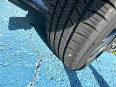 Certified 2021 Hyundai Tucson Limited FWD image 14