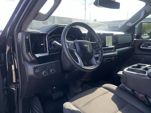 Used 2025 Chevrolet Silverado 2500 LT w/ Z71 Chrome Sport Edition AWD/4WD image 14