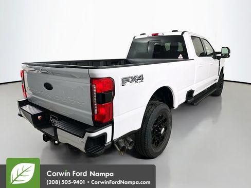 New 2026 Ford F250 XLT w/ XLT Premium Package AWD/4WD image 7