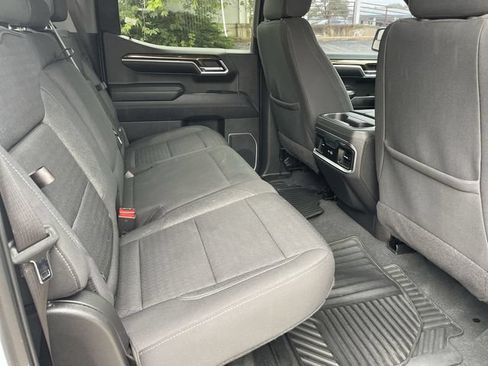 Used 2023 GMC Sierra 1500 Elevation w/ X31 Off-Road Package AWD/4WD image 15