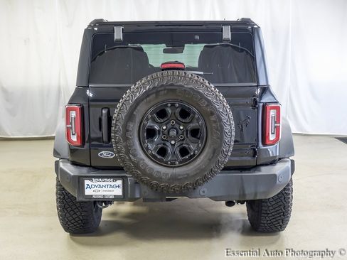 Used 2024 Ford Bronco Wildtrak image 6