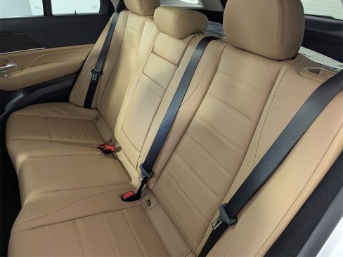 New 2026 Mercedes-Benz GLE 450 4MATIC image 13