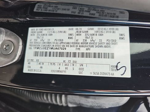 Used 2021 Ford Escape SE FWD image 33