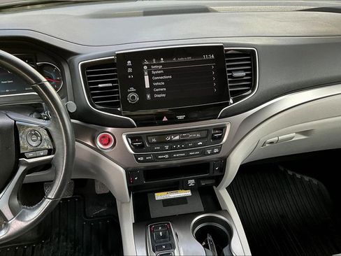 Used 2021 Honda Pilot Special Edition image 9