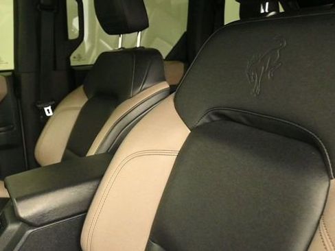 Used 2024 Ford Bronco Big Bend AWD/4WD image 20