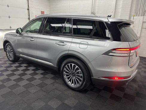 Used 2024 Lincoln Aviator Premiere w/ Premium Package image 6