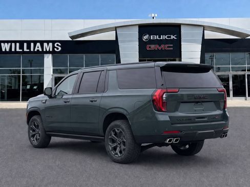 Used 2025 GMC Yukon XL AT4 w/ AT4 Premium Package AWD/4WD image 5
