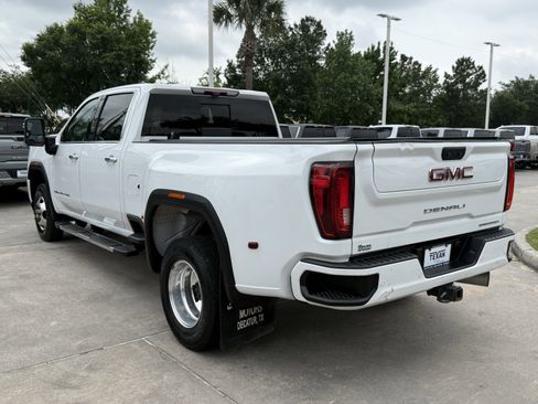 Used 2021 GMC Sierra 3500 Denali w/ Denali Ultimate Package AWD/4WD image 7