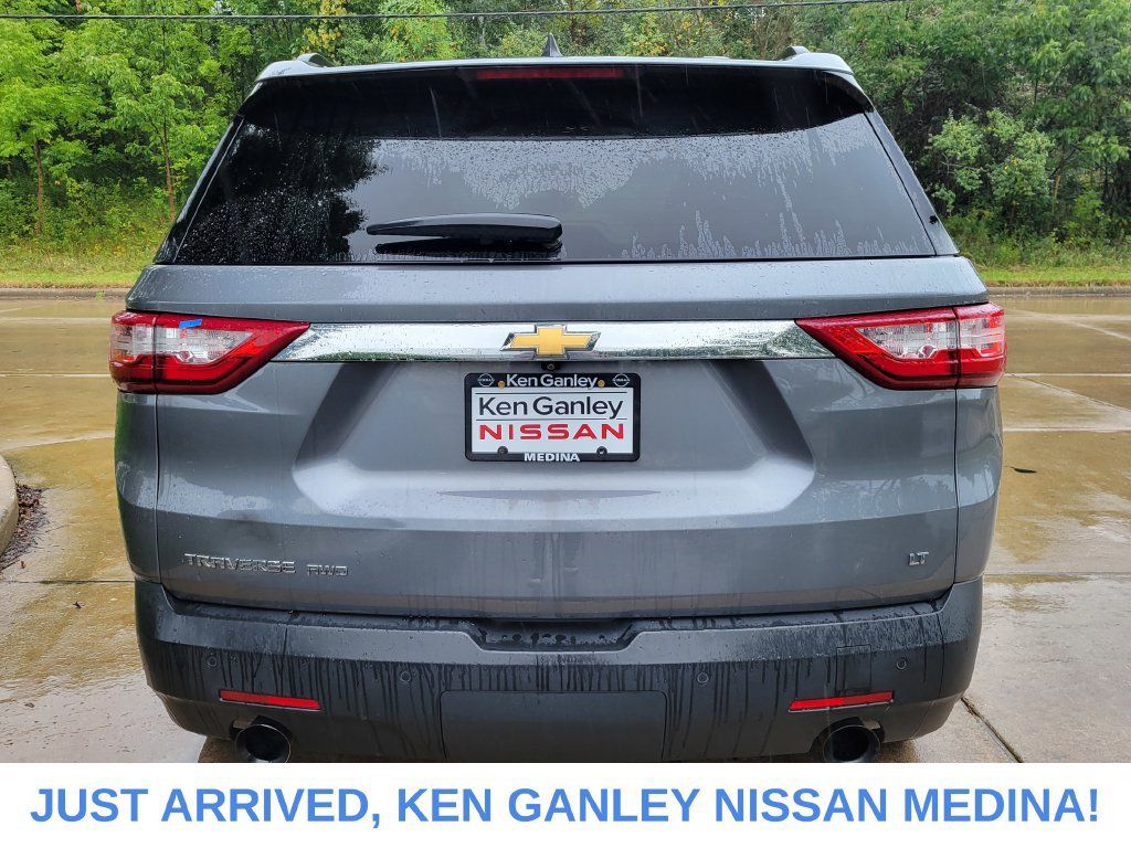 Used 2020 Chevrolet Traverse LT w/ LPO, Floor Liner Package AWD/4WD image 4
