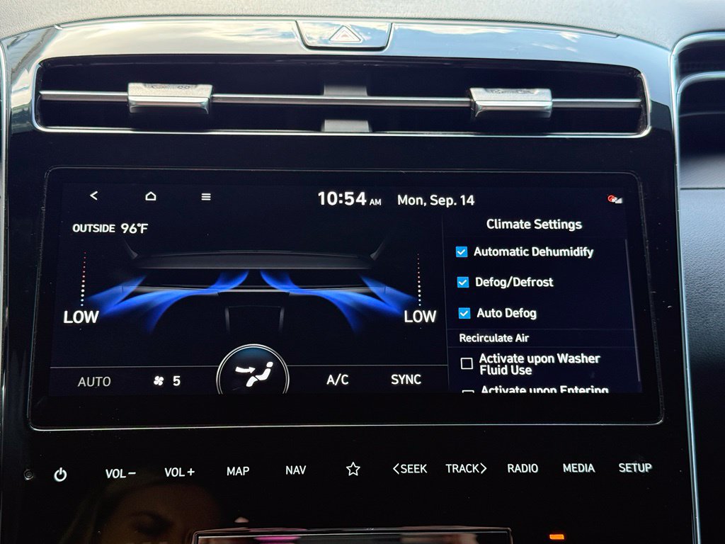 Certified 2024 Hyundai Santa Cruz XRT AWD/4WD image 14